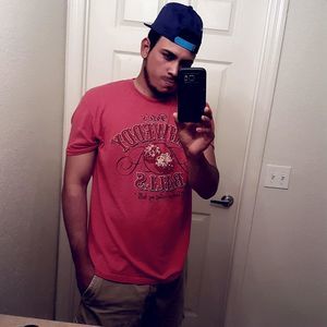 Meet your Posher, Luis